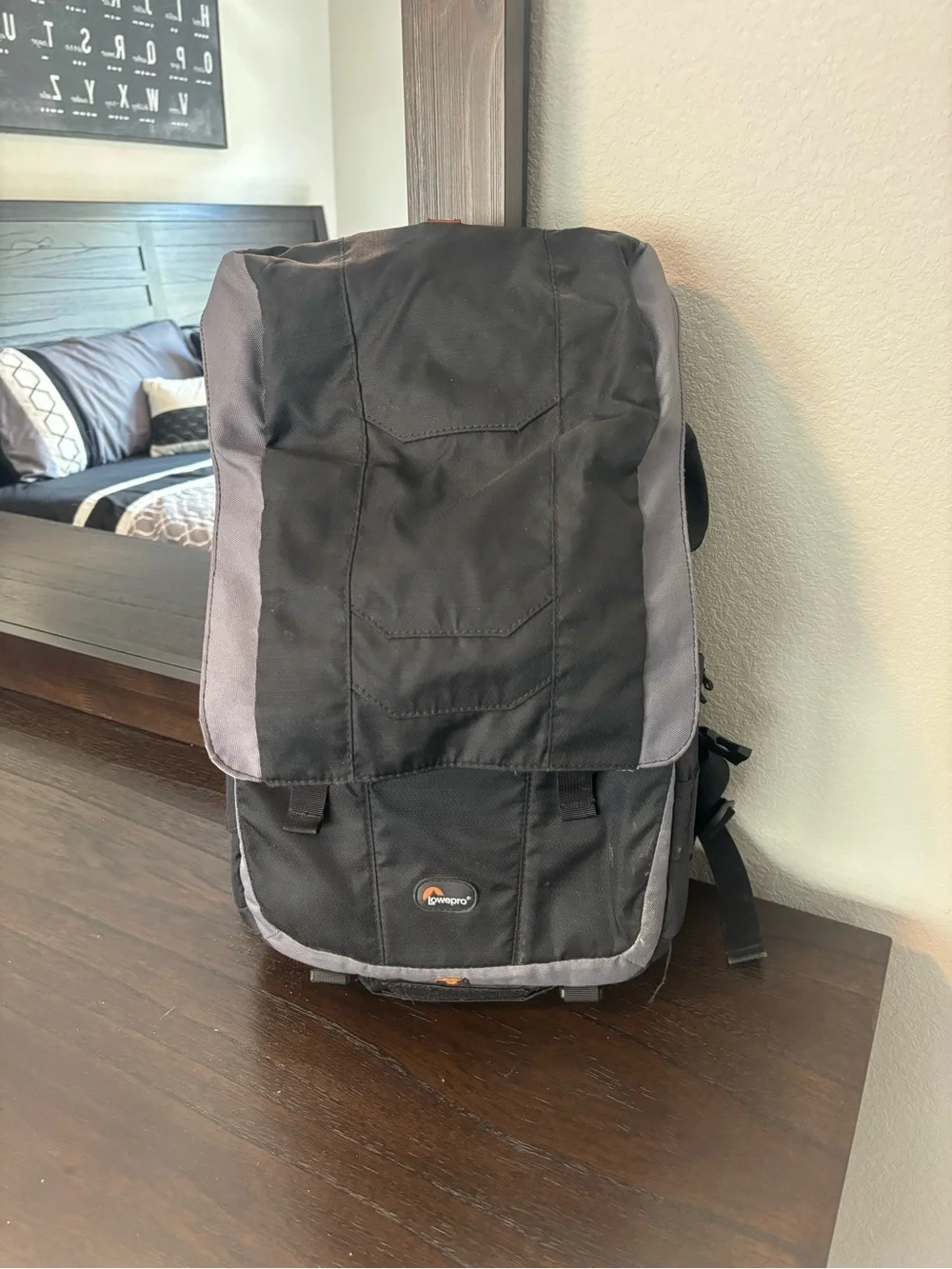 Lowepro Versapack 200 AW Camera Backpack Black